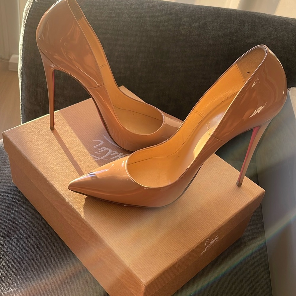 Authentic So Kate Patent Louboutin